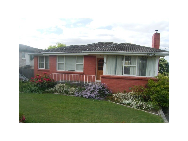 25 New World Avenue, Trevallyn TAS 7250