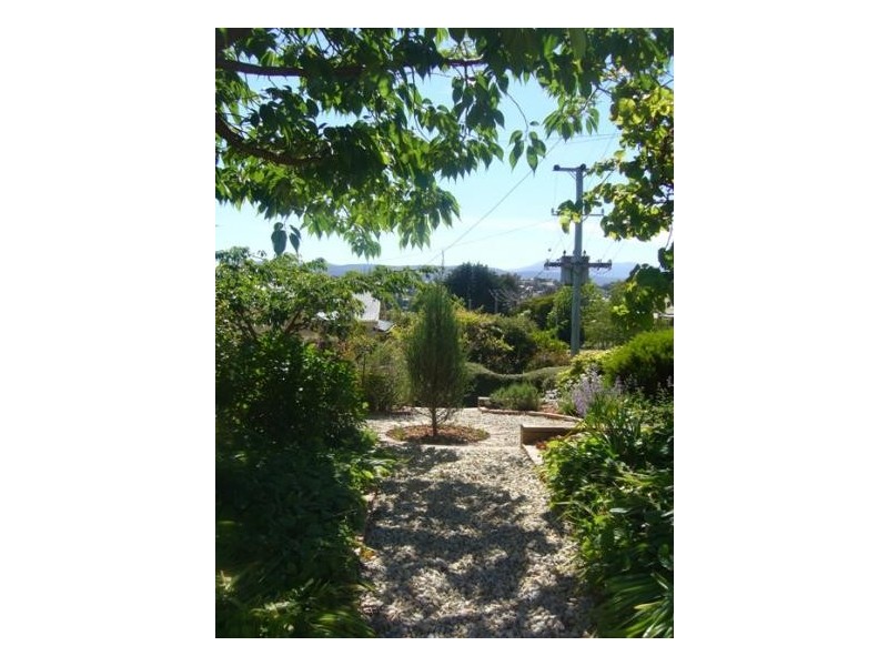 42 Laura Street, West Launceston TAS 7250