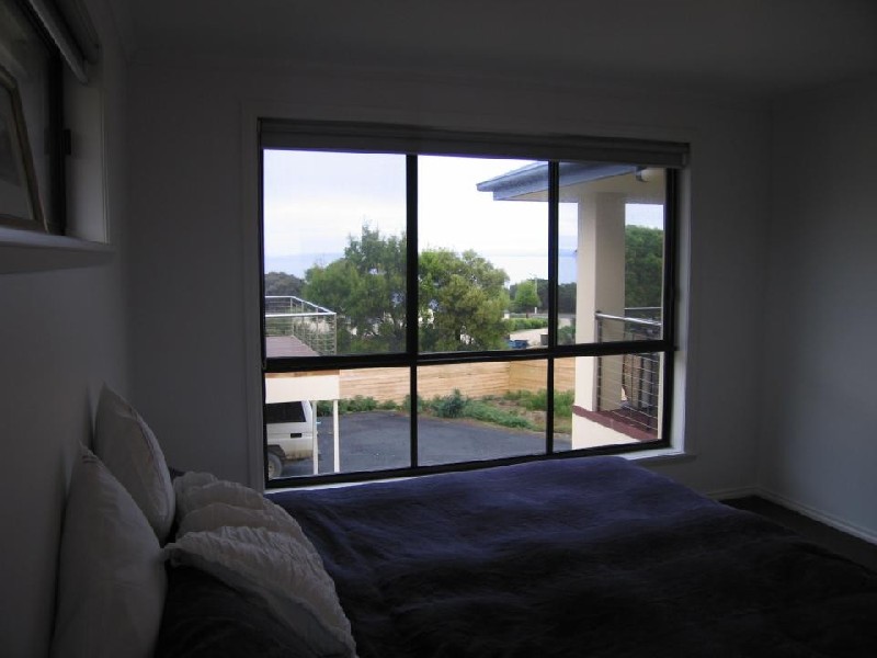 26 Oyster Bay Court, Coles Bay TAS 7215