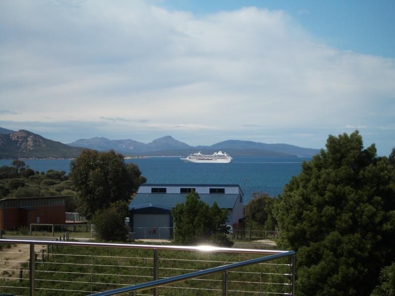 26 Oyster Bay Court, Coles Bay TAS 7215