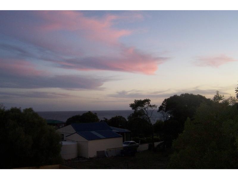 26 Oyster Bay Court, Coles Bay TAS 7215