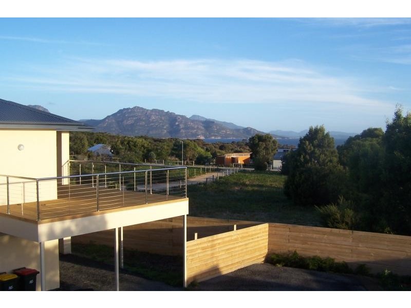 26 Oyster Bay Court, Coles Bay TAS 7215