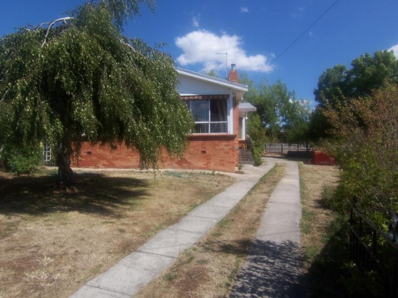 8 Melford Place, Norwood TAS 7250