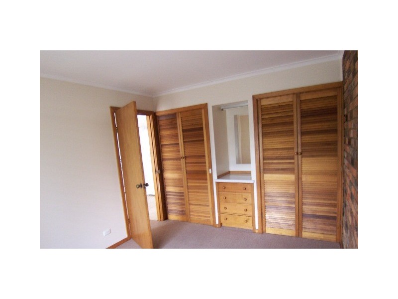 4/36 Georgetown Road, Newnham TAS 7248