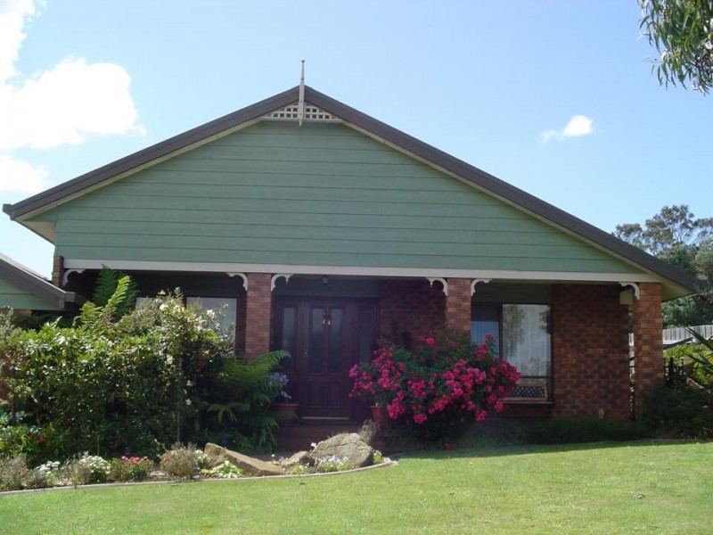Summerhill TAS 7250