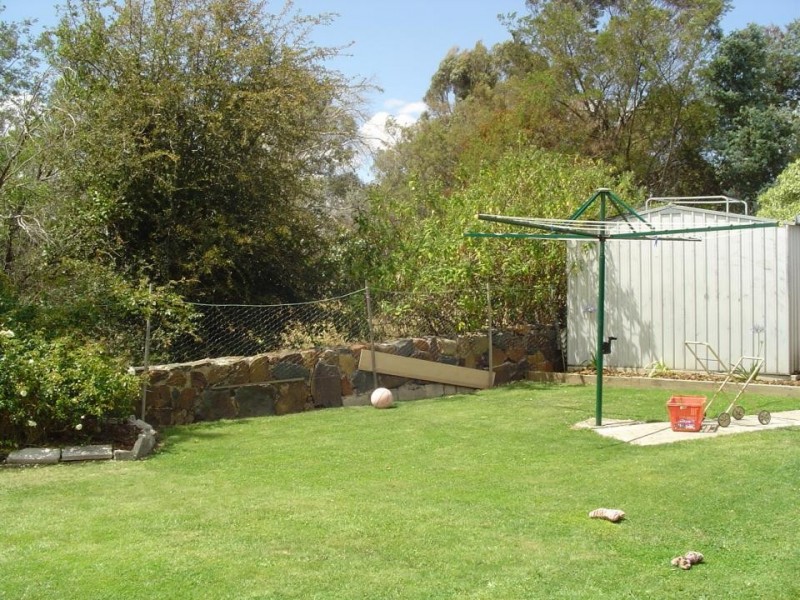 Summerhill TAS 7250