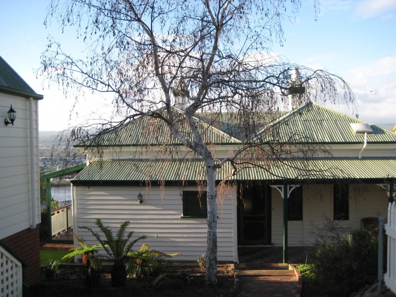 12 Bain Terrace, Trevallyn TAS 7250