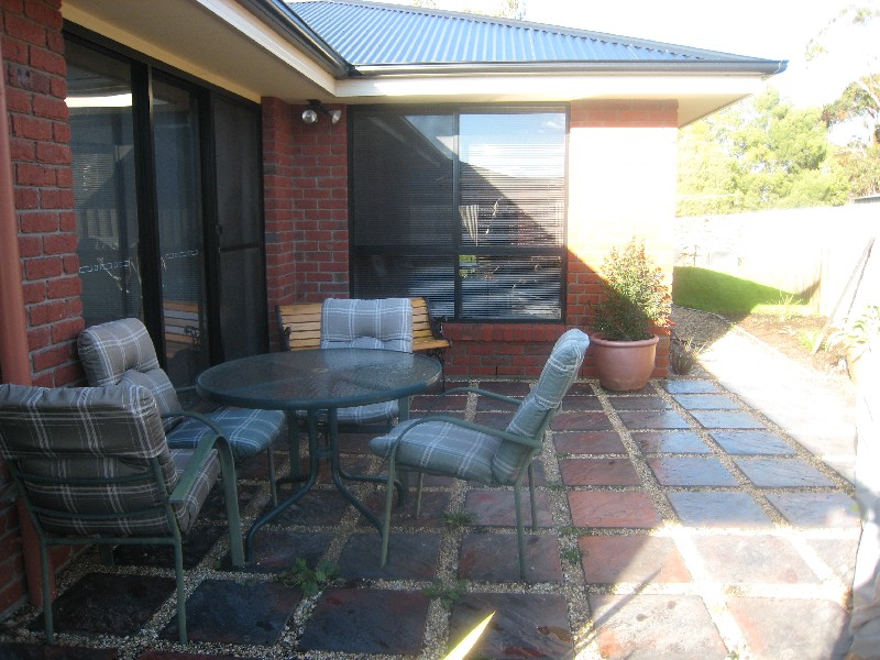 7 Maiden Place, Newnham TAS 7248