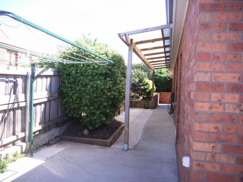 2/11 Collins Street, Evandale TAS 7212