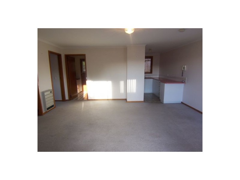 2/8 Sisson Street, Youngtown TAS 7249