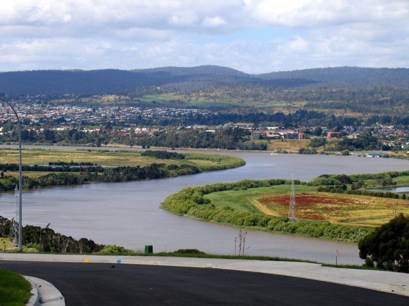 3 Lachlan Parade, Trevallyn TAS 7250