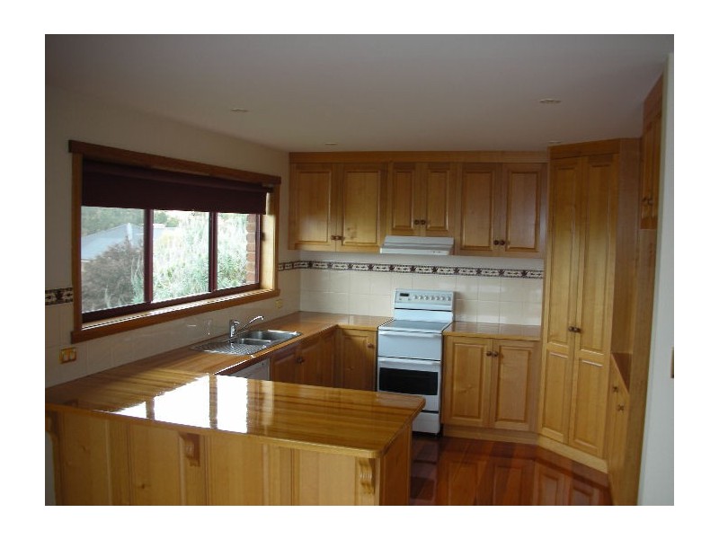 3 Lachlan Parade, Trevallyn TAS 7250