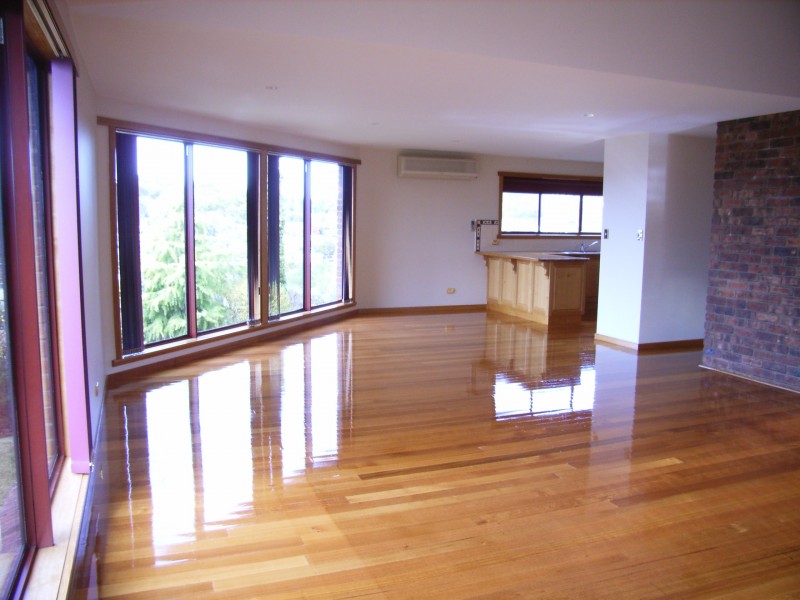 3 Lachlan Parade, Trevallyn TAS 7250