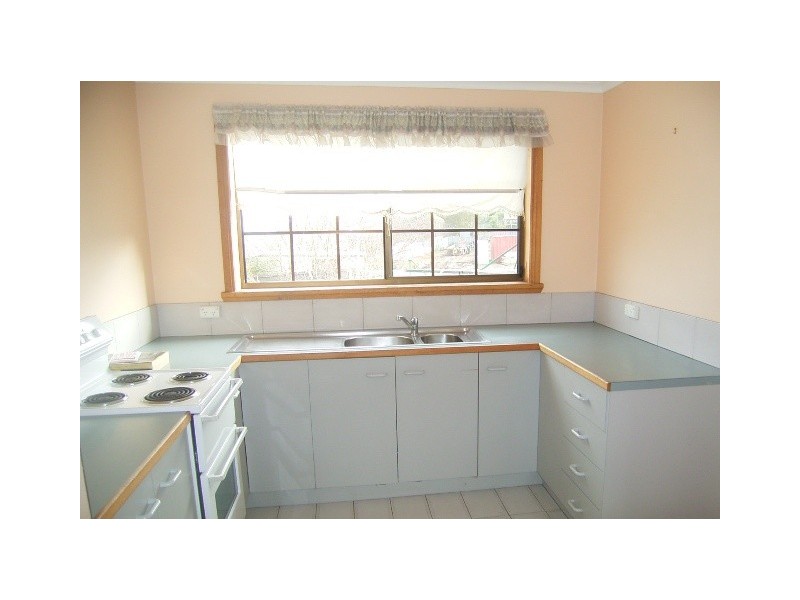 4/37 Leslie Street, South Launceston TAS 7249