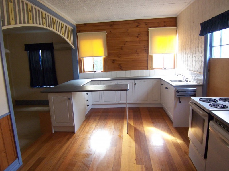 1 Leslie Place, South Launceston TAS 7249