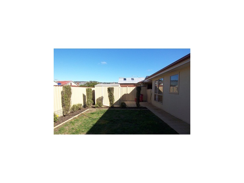 1/13 Howard Street, Invermay TAS 7248