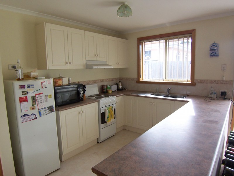 1/51 Parklands Parade, Newnham TAS 7248