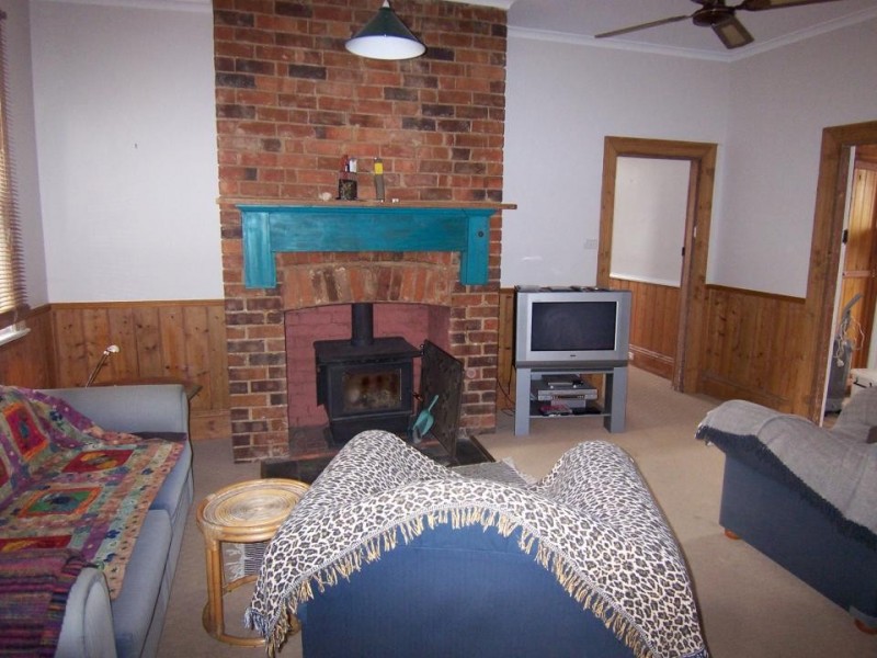 16 Catherine Street, Longford TAS 7301