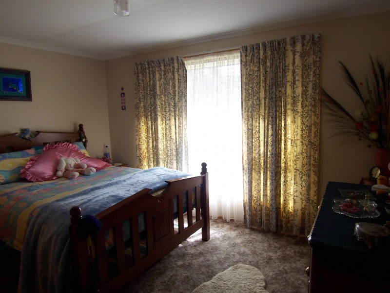 1/38 Parklands Parade, Newnham TAS 7248