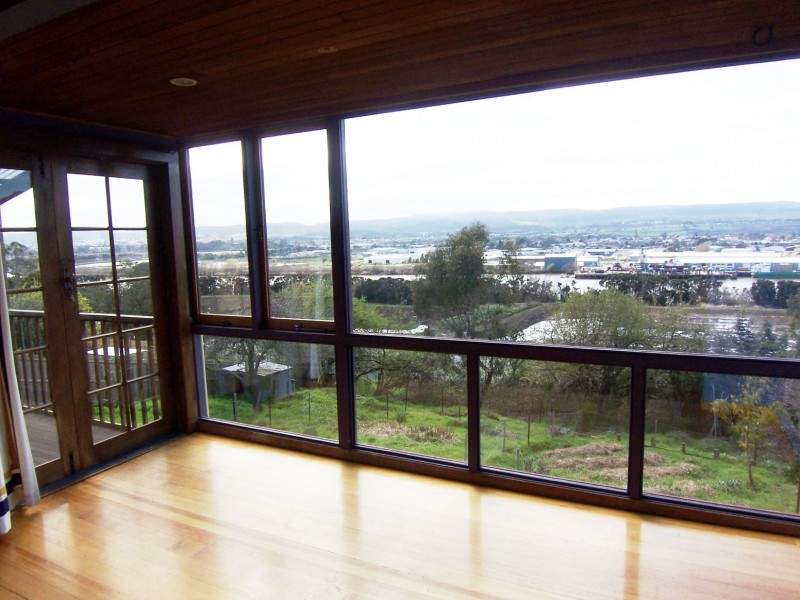 44  Forest Road, Trevallyn TAS 7250