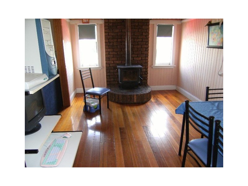 6 East Barrack Street, Deloraine TAS 7304