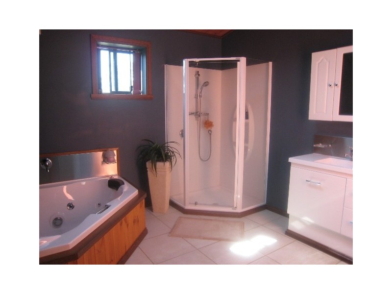 Pipers Brook TAS 7254
