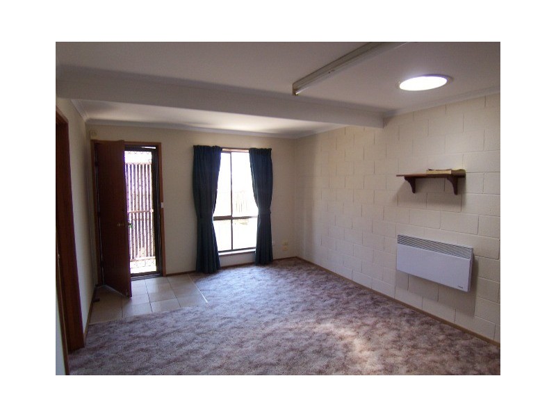 1/11 Leslie Place, South Launceston TAS 7249