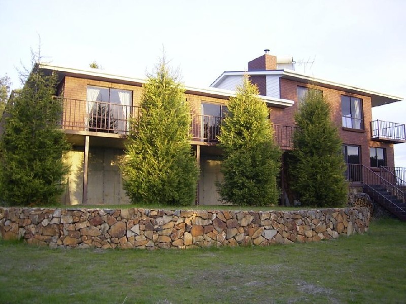 11 Lakeview Court, Blackstone Heights TAS 7250