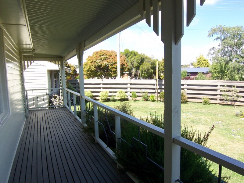 2 Dillon Place, Ravenswood TAS 7250