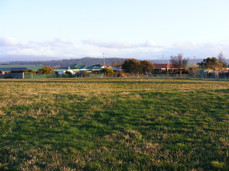 Deloraine TAS 7304