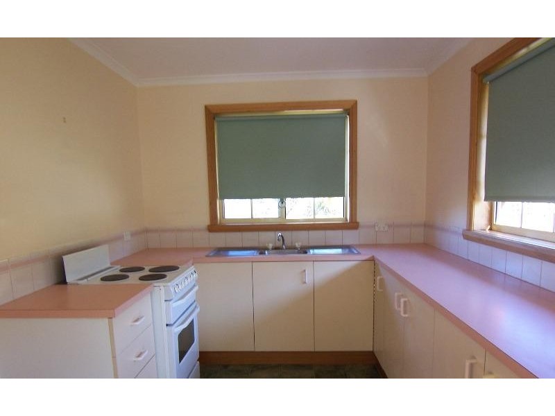 1/20 Benvenue Road, St Leonards TAS 7250