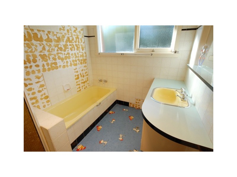 Kings Meadows TAS 7249