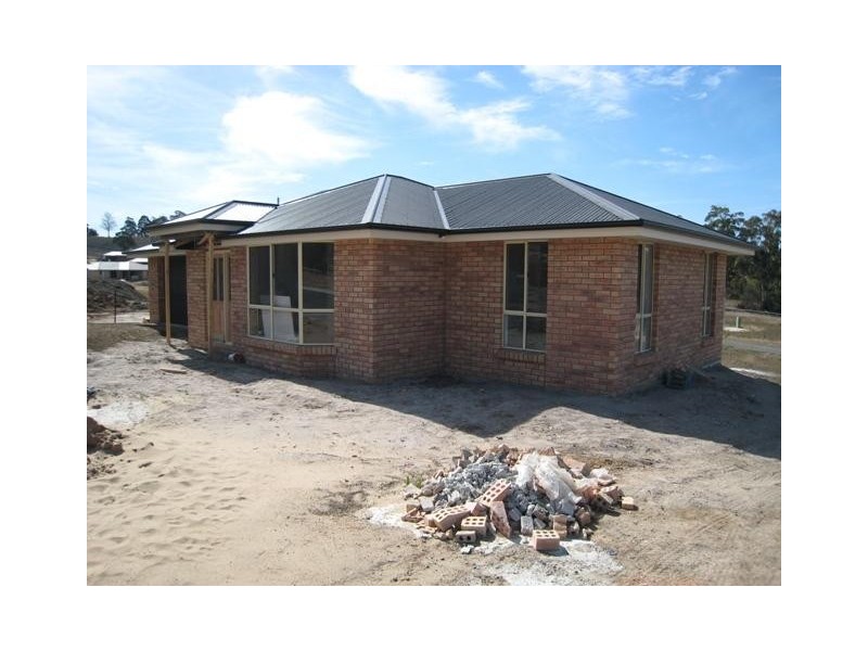 2, 4 & 5/103-10 Chris Street, Prospect TAS 7250