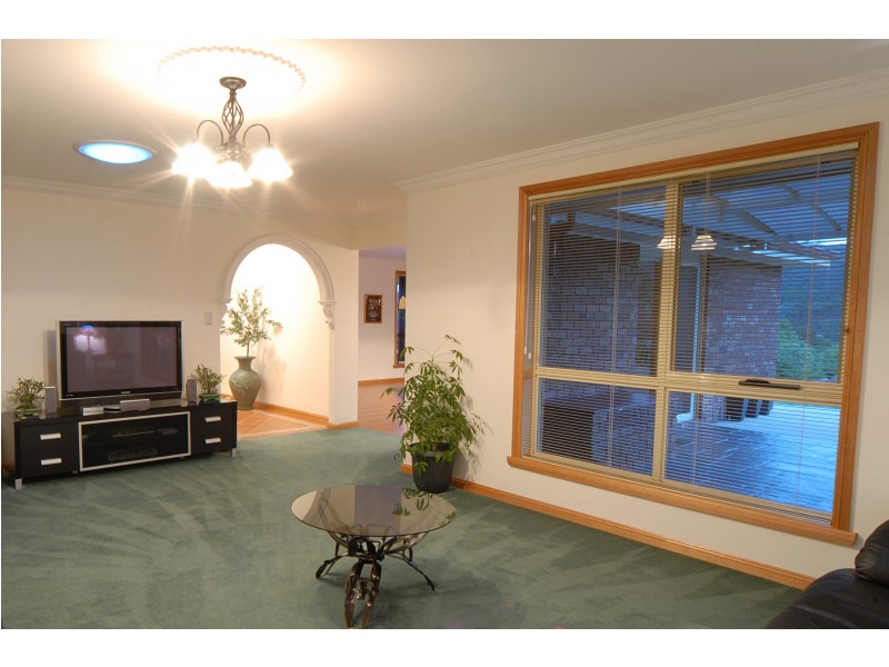 Blackstone Heights TAS 7250