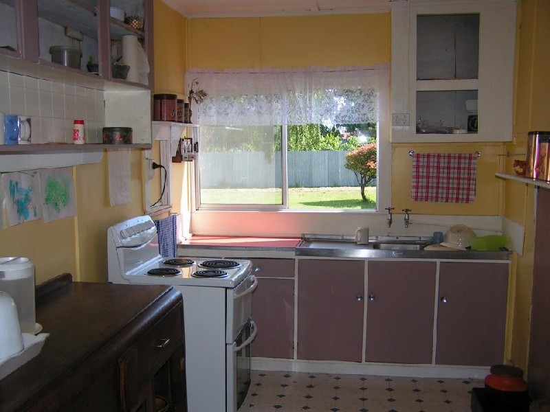 12 Mainwaring Street, Beauty Point TAS 7270