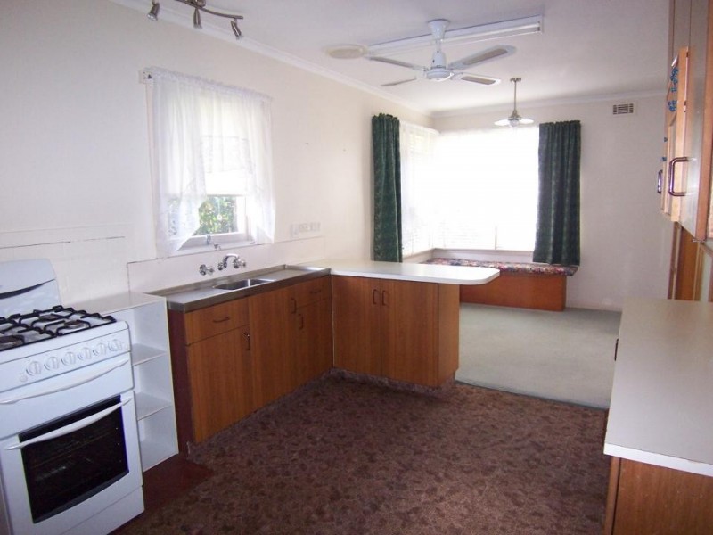 21 Bill Grove, Mowbray TAS 7248