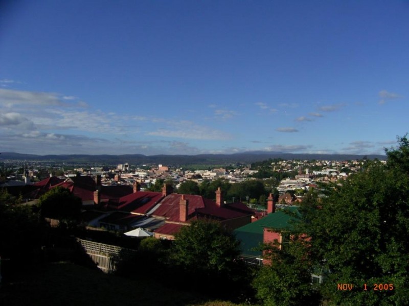 3/2 White Street, West Launceston TAS 7250