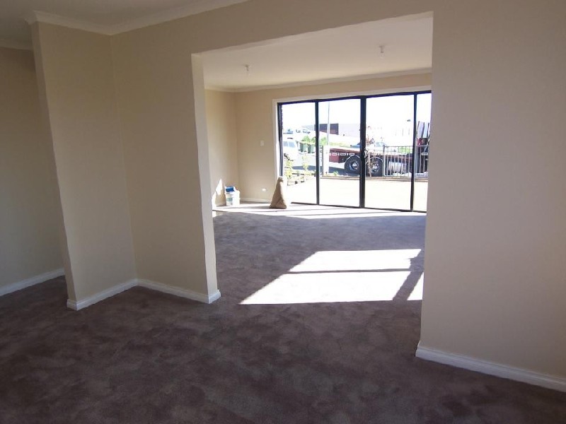 2/1 Bronte Court, Riverside TAS 7250