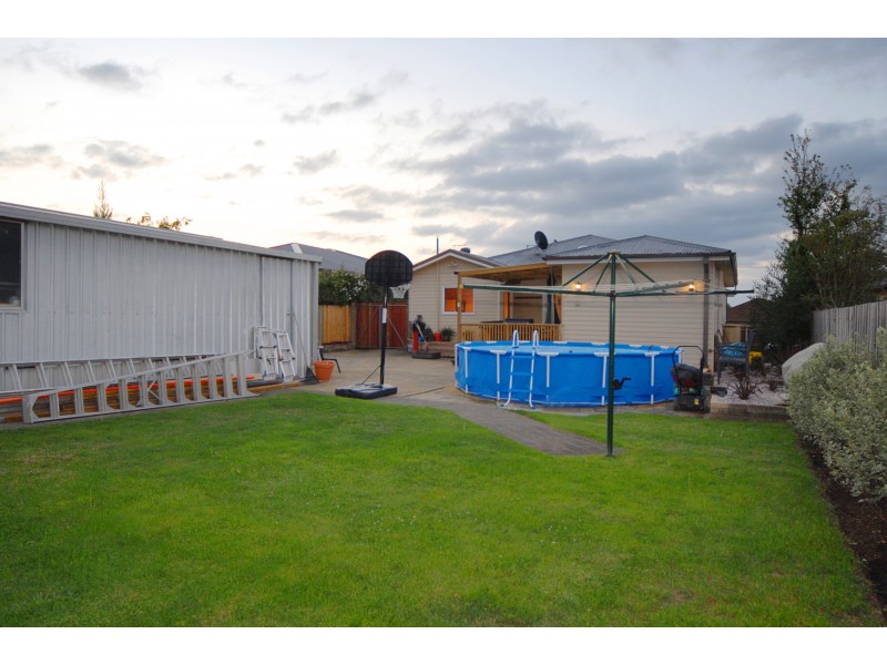 Newstead TAS 7250