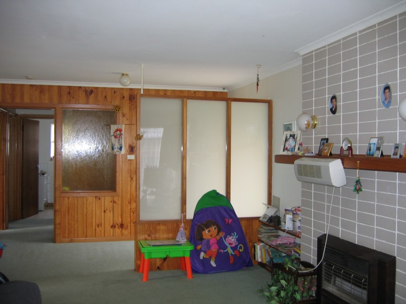 Summerhill TAS 7250