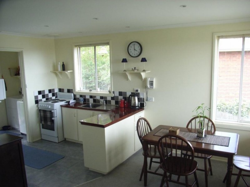11 Oberon Place, Ravenswood TAS 7250