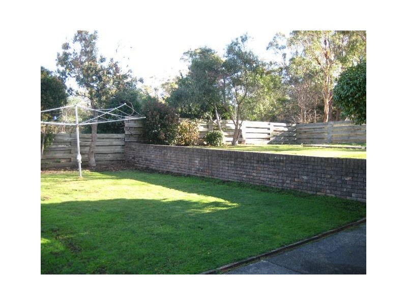 Summerhill TAS 7250