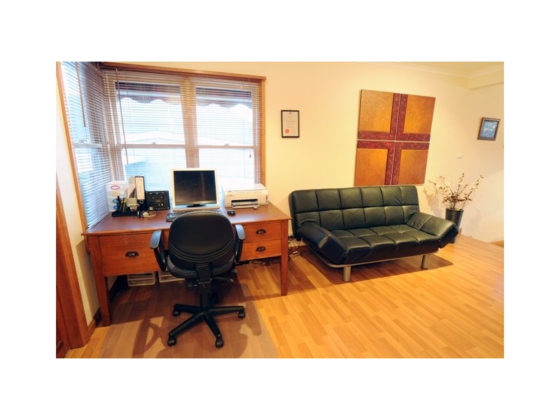 Kings Meadows TAS 7249