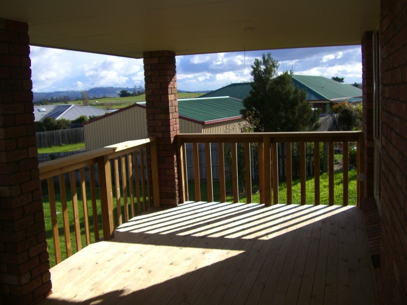 127 Mount Stuart Drive, Newnham TAS 7248