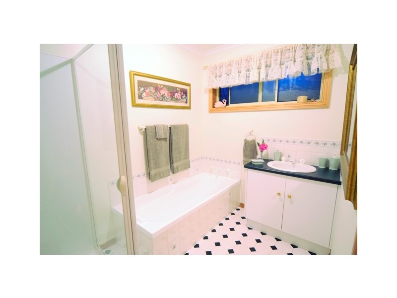 Blackstone Heights TAS 7250