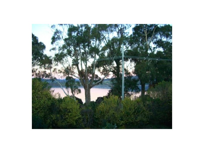23 Beach Road, Gravelly Beach TAS 7276