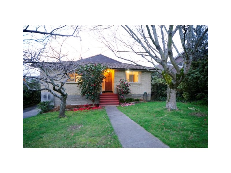 Newstead TAS 7250