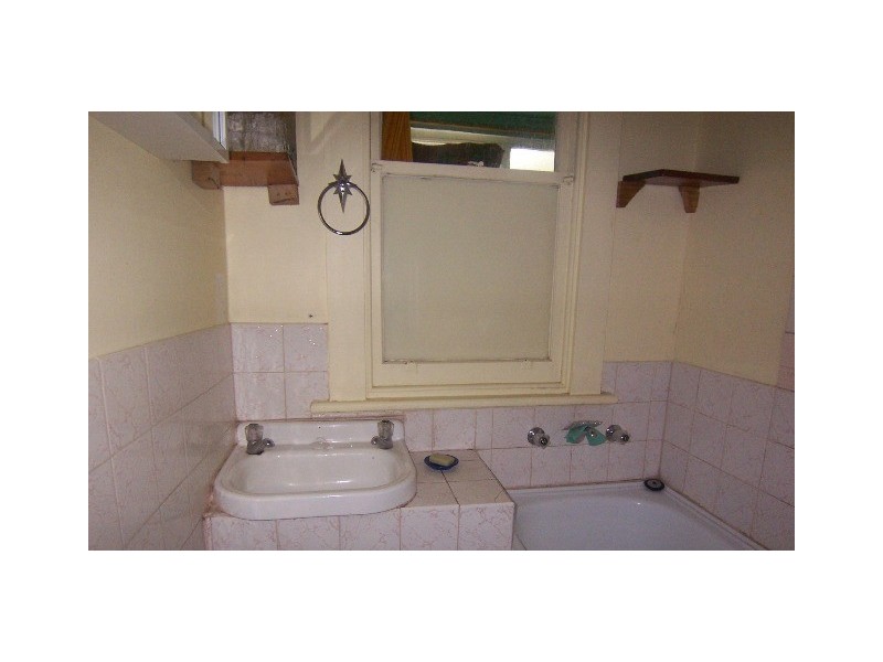 12 Leslie Street, South Launceston TAS 7249