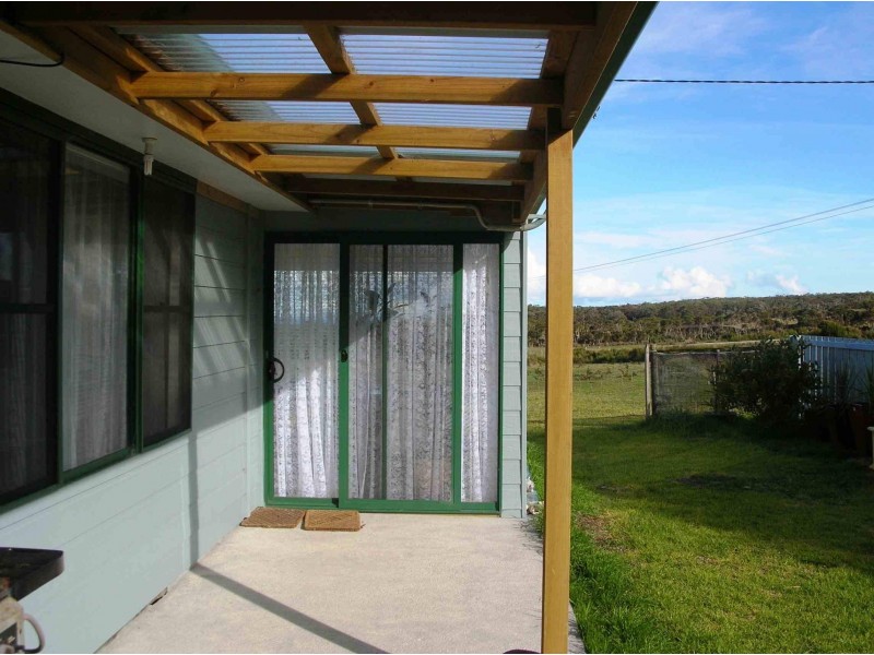 1642 Palana Road, Flinders Island TAS 7255
