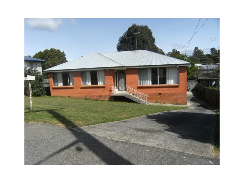 11 Clinton Court, Summerhill TAS 7250
